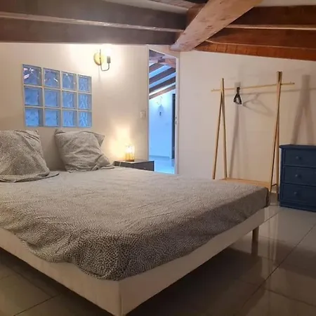 Vila Magnifique Avec Piscine En Bord De *