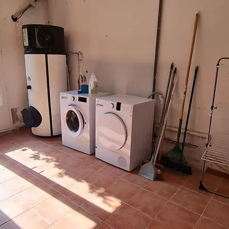 Magnifique Avec Piscine En Bord De Villa Lucciana (Corsica)