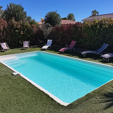 Magnifique Avec Piscine En Bord De * 루키아나