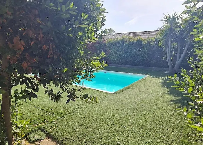 Magnifique Avec Piscine En Bord De * Lucciana (Corsica)