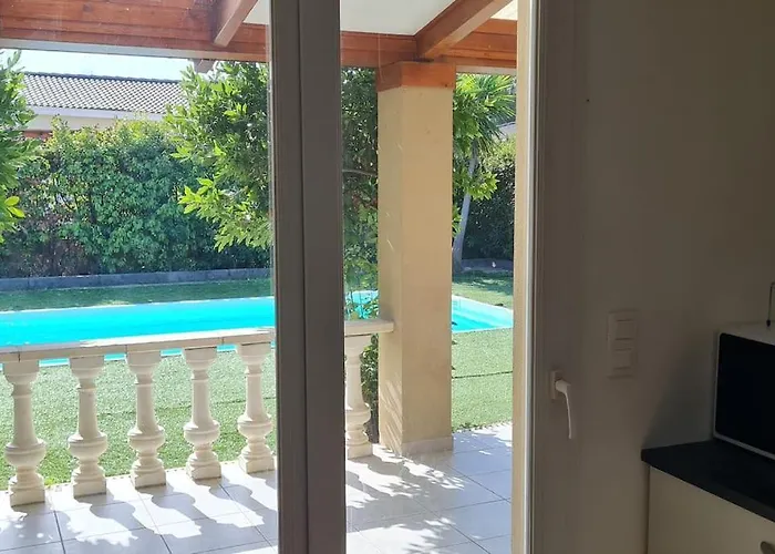 Magnifique Avec Piscine En Bord De * Lucciana (Corsica)