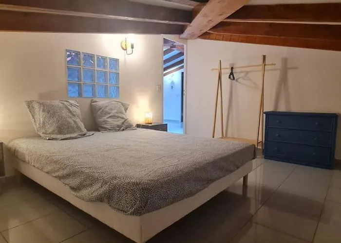 Villa Magnifique Avec Piscine En Bord De *